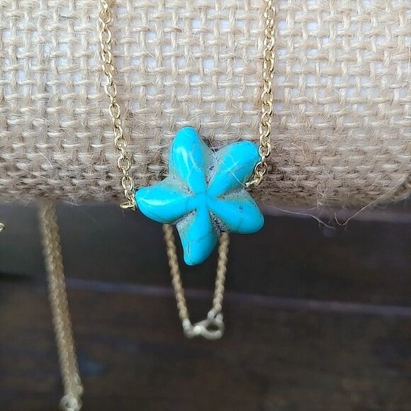Alquimia Turquoise Flower Necklace - Picture 1 of 2